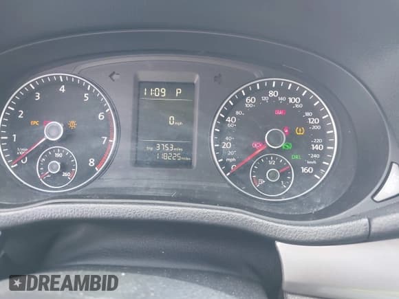 ✅ 2013 Volkswagen Passat S • VIN: 1VWAH7A33DC107558 • Лот: 43786495. Опубликован ранее на IAAI с пробегом 118 225 миль. Бесплатный доступ к архиву аукционных продаж из США и подробный отчёт об истории автомобиля на DreamBid. Изображение 7.