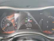 ✅ 2015 Jeep Grand Cherokee Overland • VIN: 1C4RJFCG2FC130031 • Lot: 70902305. Wystawiony na Copart z przebiegiem 86 924 mil. Bezpłatny archiwum sprzedaży aukcyjnych z USA i szczegółowy raport historii pojazdu na DreamBid. Zdjęcie 9.