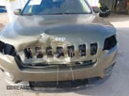 ✅ 2019 Jeep Cherokee Latitude Plus • VIN: 1C4PJMLX7KD231288 • Lot: 42675414. Listed on IAAI with 77,593 mi. Free auction sales archive from the USA and detailed vehicle history report at DreamBid. Image 6.