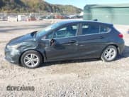 ✅ 2017 Chevrolet Cruze LT • VIN: 3G1BE6SM6HS531133 • Lot: 43536755. Listed on IAAI with 60,613 mi. Free auction sales archive from the USA and detailed vehicle history report at DreamBid. Image 6.