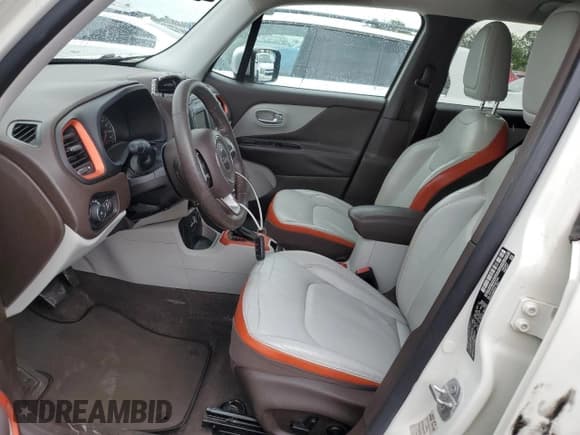 ✅ 2016 Jeep Renegade Limited • VIN: ZACCJADT6GPC77504 • Lot: 71916735. Wystawiony na Copart z przebiegiem 87 383 mil. Bezpłatny archiwum sprzedaży aukcyjnych z USA i szczegółowy raport historii pojazdu na DreamBid. Zdjęcie 7.