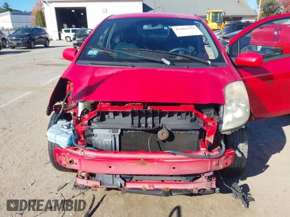 ✅ 2007 Toyota Yaris • VIN: JTDJT923875121170 • Lot: 43482549. Listed on IAAI with 111,142 mi. Free auction sales archive from the USA and detailed vehicle history report at DreamBid. Image 6.