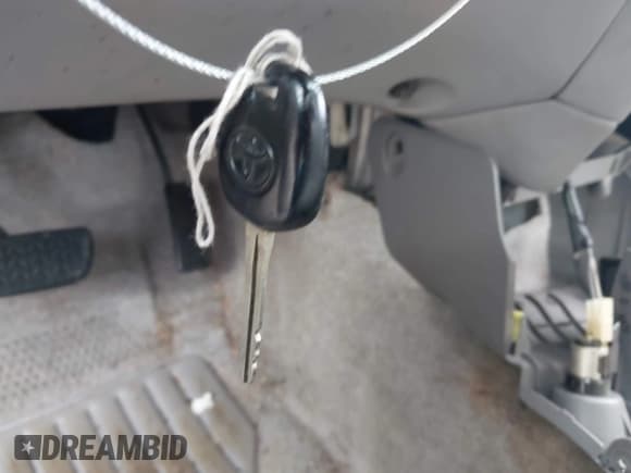 ✅ 2002 Toyota Prius • VIN: JT2BK18U520055393 • Лот: 42435978. Опубликован ранее на IAAI с пробегом 236 495 миль. Бесплатный доступ к архиву аукционных продаж из США и подробный отчёт об истории автомобиля на DreamBid. Изображение 11.