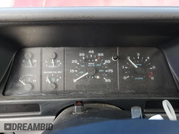 ✅ 1993 Ford Ranger XL • VIN: 1FTCR15U3PPA28445 • Lot: 47423255. Listed on Copart with 352,869 mi. Free auction sales archive from the USA and detailed vehicle history report at DreamBid. Image 9.