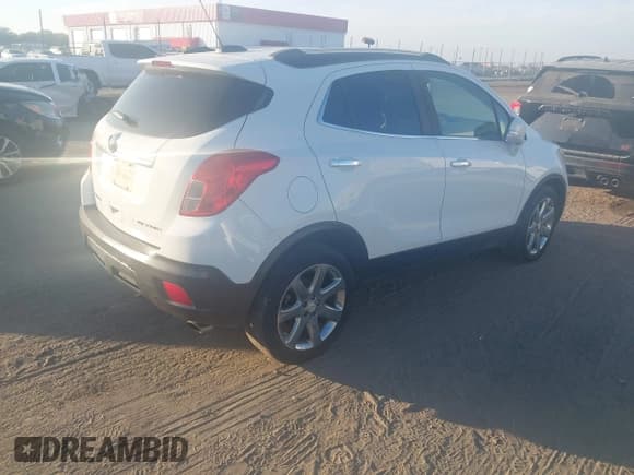 ✅ 2016 Buick Encore Convenience • VIN: KL4CJBSB6GB736891 • Лот: 43698468. Опубликован ранее на IAAI с пробегом 98 589 миль. Бесплатный доступ к архиву аукционных продаж из США и подробный отчёт об истории автомобиля на DreamBid. Изображение 4.