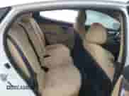 2013 Hyundai Elantra GLS z VIN 5NPDH4AE2DH377790, wystawiony jako Copart lot #44112395 z przebiegiem 135 948 mil mil oraz Szkoda całkowita • Salvage title. Historia ofert i sprzedaży dostępna na DreamBid. Obrazek 10.