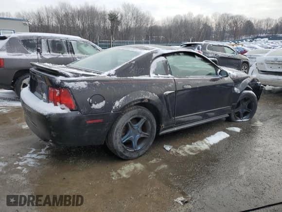 ✅ 1999 Ford Mustang GT • VIN: 1FAFP42X4XF125040 • Lot: 88689045. Listed on Copart with 207,662 mi. Free auction sales archive from the USA and detailed vehicle history report at DreamBid. Image 3.
