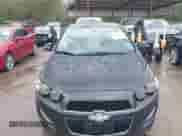 ✅ 2013 Chevrolet Sonic RS • VIN: 1G1JG6SB9D4220164 • Lot: 41908964. Wystawiony na IAAI z przebiegiem 34 331 mil mil. Skorzystaj z bezpłatnego archiwum sprzedaży aukcyjnych z USA i zobacz szczegółowy raport historii pojazdu na DreamBid. Zdjęcie 6.