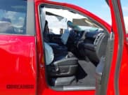 ✅ 2022 Ram 2500 Laramie • VIN: 3C6UR5FJ2NG269115 • Lot: 43697094. Wystawiony na IAAI z przebiegiem 24 303 mil. Bezpłatny archiwum sprzedaży aukcyjnych z USA i szczegółowy raport historii pojazdu na DreamBid. Zdjęcie 5.