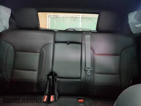 2019 Chevrolet Blazer RS z VIN 3GNKBJRS6KS638964, wystawiony jako Copart lot #90887735 z przebiegiem 83 757 mil mil oraz Czysty tytuł • Clean title. Historia ofert i sprzedaży dostępna na DreamBid. Obrazek 10.