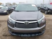 ✅ 2015 Toyota Highlander XLE • VIN: 5TDJKRFH0FS130429 • Lot: 43410601. Listed on IAAI with 54,647 mi. Free auction sales archive from the USA and detailed vehicle history report at DreamBid. Image 12.