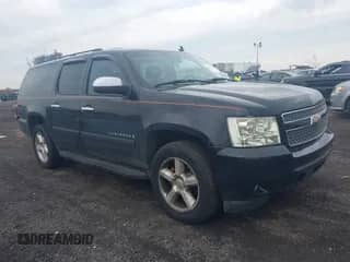 2008 Chevrolet Suburban LTZ z VIN 3GNFK16308G176203, wystawiony jako IAAI lot #42707819 z przebiegiem 250 217 mil mil oraz . Historia ofert i sprzedaży dostępna na DreamBid. Obrazek 1.