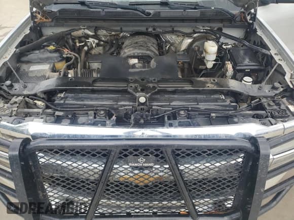 ✅ 2018 Chevrolet Silverado 1500 LT • VIN: 1GCVKREC2JZ294392 • Lot: 85343305. Wystawiony na Copart z przebiegiem 176 910 mil. Bezpłatny archiwum sprzedaży aukcyjnych z USA i szczegółowy raport historii pojazdu na DreamBid. Zdjęcie 11.