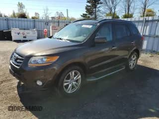 2011 Hyundai Santa Fe SE с VIN 5XYZHDAG9BG039198, выставлен на аукционе Copart как лот 83834795 с пробегом 239 913 миль миль и Списание • Salvage title. История ставок и продаж доступна на DreamBid. Изображение 1.