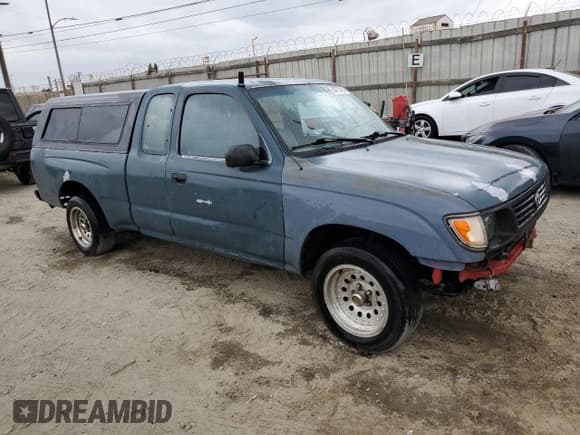 ✅ 1995 Toyota Tacoma • VIN: 4TAUN53B7SZ085250 • Лот: 84213915. Опубликован ранее на Copart с пробегом 242 802 миль. Бесплатный доступ к архиву аукционных продаж из США и подробный отчёт об истории автомобиля на DreamBid. Изображение 4.