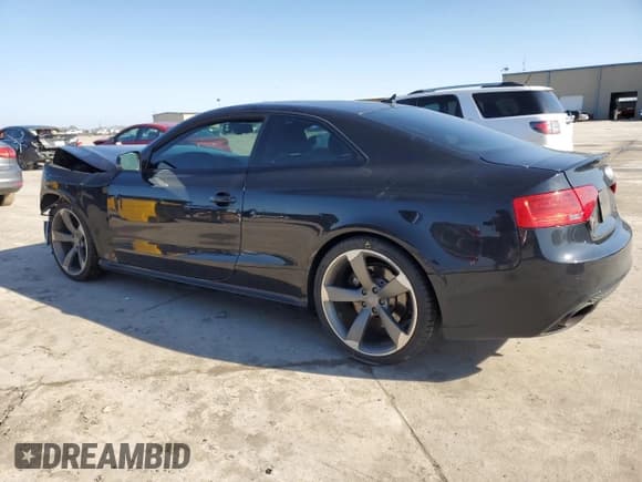 ✅ 2014 Audi RS 5 • VIN: WUAC6AFR9EA902321 • Lot: 47078655. Listed on Copart with 142,774 mi. Free auction sales archive from the USA and detailed vehicle history report at DreamBid. Image 2.
