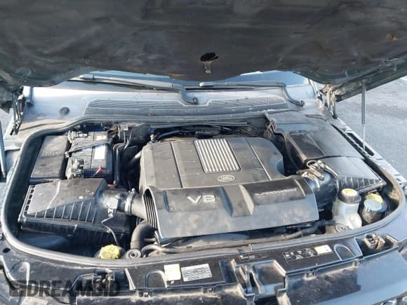 ✅ 2012 Land Rover Range Rover Sport SC • VIN: SALSH2E47CA759499 • Lot: 43921639. Listed on IAAI with 143,327 mi. Free auction sales archive from the USA and detailed vehicle history report at DreamBid. Image 10.