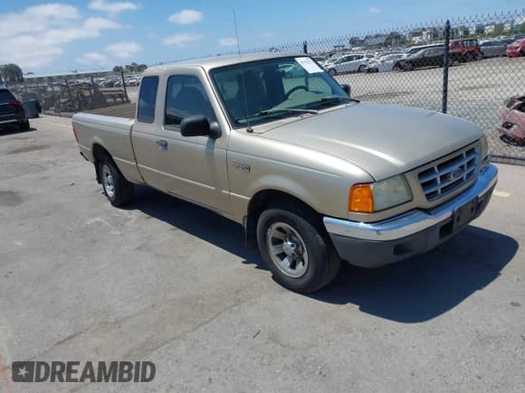 ✅ 2002 Ford Ranger XL • VIN: 1FTYR14VX2PB65861 • Lot: 42792512. Listed on IAAI with 155,161 mi. Free auction sales archive from the USA and detailed vehicle history report at DreamBid. Image 1.