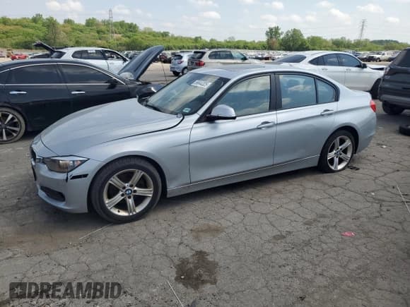 ✅ 2014 BMW 3 Series 328d • VIN: WBA3D3C56EK153145 • Lot: 56644325. Listed on Copart with 129,287 mi. Free auction sales archive from the USA and detailed vehicle history report at DreamBid. Image 1.