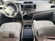 ✅ 2011 Toyota Sienna LE AAS • VIN: 5TDKK3DC0BS161571 • Lot: 92930575. Listed on Copart with 205,221 mi. Free auction sales archive from the USA and detailed vehicle history report at DreamBid. Image 8.