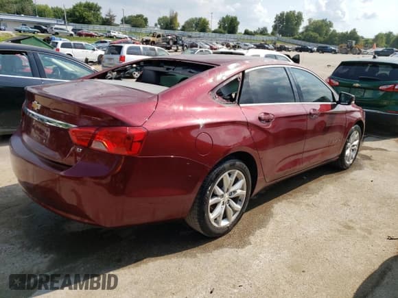 ✅ 2017 Chevrolet Impala LT • VIN: 1G1105S33HU119294 • Лот: 64423634. Опубликован ранее на Copart с пробегом 120 311 миль. Бесплатный доступ к архиву аукционных продаж из США и подробный отчёт об истории автомобиля на DreamBid. Изображение 3.