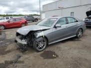 ✅ 2015 Mercedes-Benz E 350 Sport • VIN: WDDHF5KB5FB098877 • Lot: 56372875. Wystawiony na Copart z przebiegiem 27 569 mil. Bezpłatny archiwum sprzedaży aukcyjnych z USA i szczegółowy raport historii pojazdu na DreamBid. Zdjęcie 1.