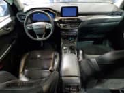 ✅ 2021 Ford Escape SEL • VIN: 1FMCU0H6XMUA30482 • Lot: 51856435. Wystawiony na Copart z przebiegiem 63 739 mil. Bezpłatny archiwum sprzedaży aukcyjnych z USA i szczegółowy raport historii pojazdu na DreamBid. Zdjęcie 8.