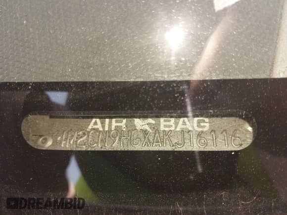 2010 Mercury Mariner Premier z VIN 4M2CN9HGXAKJ16116, wystawiony jako IAAI lot #43140056 z przebiegiem 194 370 mil mil oraz . Historia ofert i sprzedaży dostępna na DreamBid. Obrazek 9.