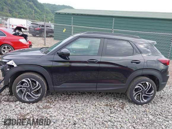 2025 Chevrolet TrailBlazer RS с VIN KL79MUSL3SB164356, выставлен на аукционе IAAI как лот 42686163 с пробегом 2 109 миль миль и . История ставок и продаж доступна на DreamBid. Изображение 14.