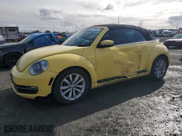 ✅ 2015 Volkswagen Beetle • VIN: 3VW5A7AT9FM816065 • Lot: 45418085. Wystawiony na Copart z przebiegiem 94 419 mil. Bezpłatny archiwum sprzedaży aukcyjnych z USA i szczegółowy raport historii pojazdu na DreamBid. Zdjęcie 1.