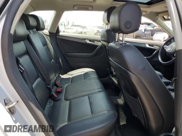 ✅ 2011 Audi A3 Premium • VIN: WAUBEAFM3BA136272 • Lot: 62706585. Listed on Copart with 134,996 mi. Free auction sales archive from the USA and detailed vehicle history report at DreamBid. Image 10.