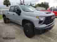 2024 Chevrolet Silverado 2500HD ZR2 с VIN 1GC4YYEY3RF447231, выставлен на аукционе Copart как лот 74030764 с пробегом Не указан миль и На запчасти • Non repairable. История ставок и продаж доступна на DreamBid. Изображение 4.
