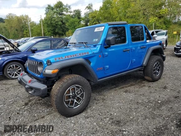 ✅ 2024 Jeep Wrangler Rubicon • VIN: 1C4PJXFG3RW369521 • Лот: 71998475. Опубликован ранее на Copart с пробегом 2 499 миль. Бесплатный доступ к архиву аукционных продаж из США и подробный отчёт об истории автомобиля на DreamBid. Изображение 1.
