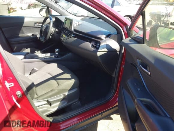 ✅ 2018 Toyota C-HR XLE Premium • VIN: JTNKHMBX8J1006316 • Лот: 43413599. Опубликован ранее на IAAI с пробегом 81 694 миль. Бесплатный доступ к архиву аукционных продаж из США и подробный отчёт об истории автомобиля на DreamBid. Изображение 5.