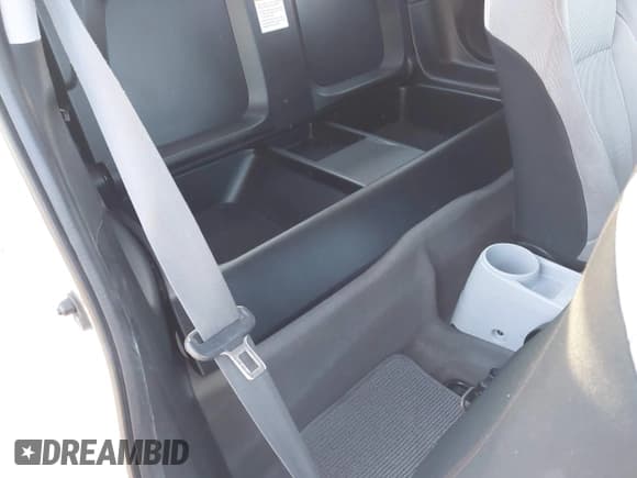 ✅ 2011 Honda CR-Z EX • VIN: JHMZF1D66BS013951 • Лот: 43693601. Опубликован ранее на IAAI с пробегом 160 327 миль. Бесплатный доступ к архиву аукционных продаж из США и подробный отчёт об истории автомобиля на DreamBid. Изображение 8.