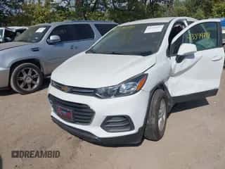 2020 Chevrolet Trax LS с VIN KL7CJKSB3LB322528, выставлен на аукционе IAAI как лот 43374297 с пробегом 31 526 миль миль и . История ставок и продаж доступна на DreamBid. Изображение 2.