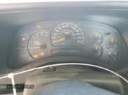 ✅ 2005 Chevrolet Silverado 1500 Work Truck • VIN: 1GCEC14X85Z137331 • Lot: 93089695. Listed on Copart with 230,859 mi. Free auction sales archive from the USA and detailed vehicle history report at DreamBid. Image 9.