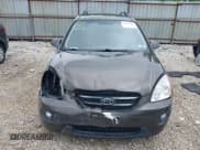 ✅ 2009 Kia Rondo LX • VIN: KNAFG529697276036 • Лот: 42557308. Опубликован ранее на IAAI с пробегом 144 775 миль. Бесплатный доступ к архиву аукционных продаж из США и подробный отчёт об истории автомобиля на DreamBid. Изображение 12.