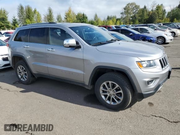 ✅ 2015 Jeep Grand Cherokee Limited • VIN: 1C4RJFBM4FC111049 • Lot: 84440535. Listed on Copart with 213,585 mi. Free auction sales archive from the USA and detailed vehicle history report at DreamBid. Image 4.