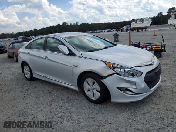 ✅ 2014 Hyundai Sonata • VIN: KMHEC4A48EA116873 • Lot: 71901665. Listed on Copart with 74,463 mi. Free auction sales archive from the USA and detailed vehicle history report at DreamBid. Image 4.