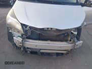 ✅ 2017 Toyota Yaris L • VIN: VNKKTUD3XHA080223 • Лот: 43385003. Опубликован ранее на IAAI с пробегом 232 158 миль. Бесплатный доступ к архиву аукционных продаж из США и подробный отчёт об истории автомобиля на DreamBid. Изображение 6.