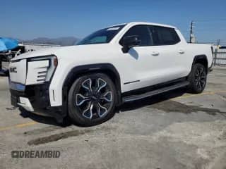 ✅ 2025 GMC Sierra 1500 • VIN: 1GT10MED1SU404959 • Lot: 56587605. Listed on Copart with 332 mi. Free auction sales archive from the USA and detailed vehicle history report at DreamBid. Image 1.