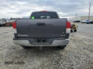 ✅ 2011 Toyota Tundra • VIN: 5TFDM5F16BX019620 • Lot: 46541795. Wystawiony na Copart z przebiegiem 235 993 mil. Bezpłatny archiwum sprzedaży aukcyjnych z USA i szczegółowy raport historii pojazdu na DreamBid. Zdjęcie 6.