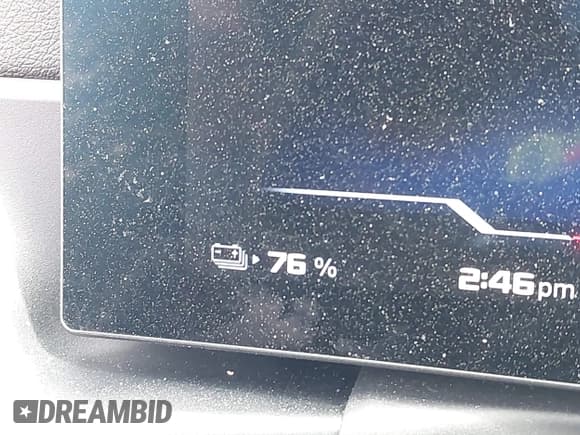 ✅ 2024 BMW i4 M50 • VIN: WBY33AW02RFS40631 • Lot: 43255685. Wystawiony na IAAI z przebiegiem 9 715 mil. Bezpłatny archiwum sprzedaży aukcyjnych z USA i szczegółowy raport historii pojazdu na DreamBid. Zdjęcie 17.