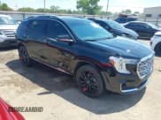 ✅ 2022 GMC Terrain Denali • VIN: 3GKALXEV2NL176717 • Lot: 43005536. Wystawiony na IAAI z przebiegiem 11 006 mil. Bezpłatny archiwum sprzedaży aukcyjnych z USA i szczegółowy raport historii pojazdu na DreamBid. Zdjęcie 1.