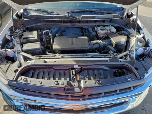 ✅ 2019 Chevrolet Silverado 1500 LT • VIN: 1GCUYDED7KZ216066 • Lot: 95400615. Wystawiony na Copart z przebiegiem 193 419 mil. Bezpłatny archiwum sprzedaży aukcyjnych z USA i szczegółowy raport historii pojazdu na DreamBid. Zdjęcie 11.