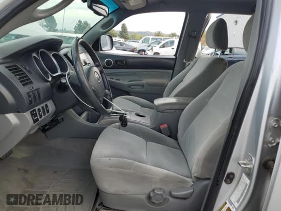 ✅ 2009 Toyota Tacoma PreRunner • VIN: 3TMKU72N59M018776 • Lot: 91198475. Wystawiony na Copart z przebiegiem 200 968 mil. Bezpłatny archiwum sprzedaży aukcyjnych z USA i szczegółowy raport historii pojazdu na DreamBid. Zdjęcie 7.