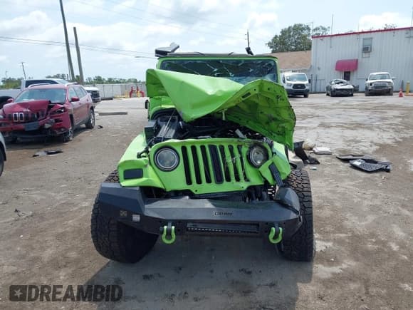✅ 2004 Jeep Wrangler Sahara • VIN: 1J4FA59S44P704878 • Лот: 42226255. Опубликован ранее на IAAI с пробегом 88 886 миль. Бесплатный доступ к архиву аукционных продаж из США и подробный отчёт об истории автомобиля на DreamBid. Изображение 13.