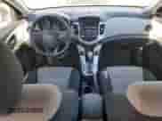 2011 Chevrolet Cruze LS z VIN 1G1PC5SHXB7190124, wystawiony jako Copart lot #86492495 z przebiegiem 226 942 mil mil oraz Szkoda całkowita • Salvage title. Historia ofert i sprzedaży dostępna na DreamBid. Obrazek 8.