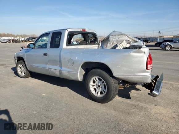 ✅ 2004 Dodge Dakota SLT • VIN: 1D7GL42K44S717061 • Lot: 91982715. Listed on Copart with 209,898 mi. Free auction sales archive from the USA and detailed vehicle history report at DreamBid. Image 2.